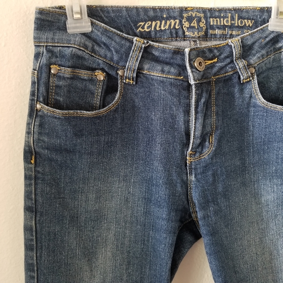 NOT FOR SALE TRADED*Zenim rolled cuff denim shorts - Picture 3 of 7